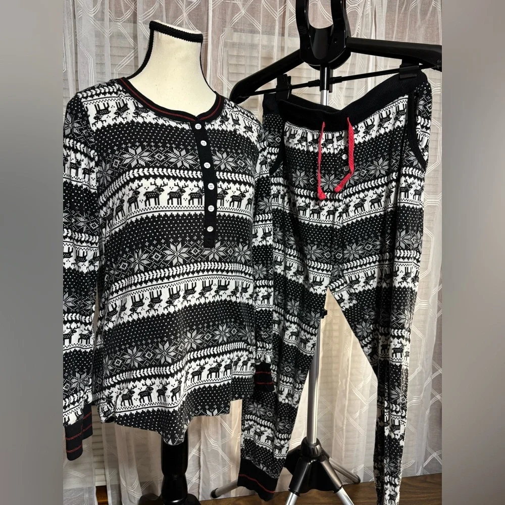 Cuddl Duds Black & White ladies Size Small Pajama Set very soft drawstring pant